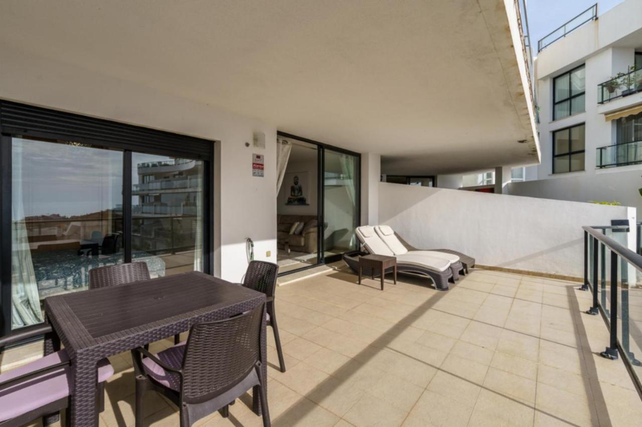Apartamento CT 167 - Hollywood Hills en Riviera del Sol Sitio de Calahonda Exterior foto